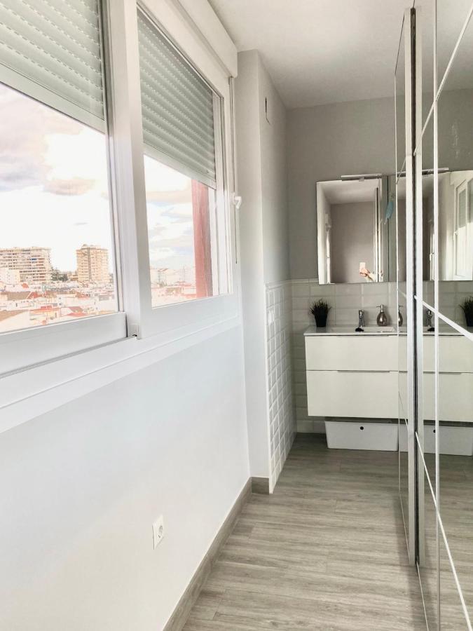 Luxury Attics Avenida Italia Parking Incluido Apartment Huelva Exterior foto